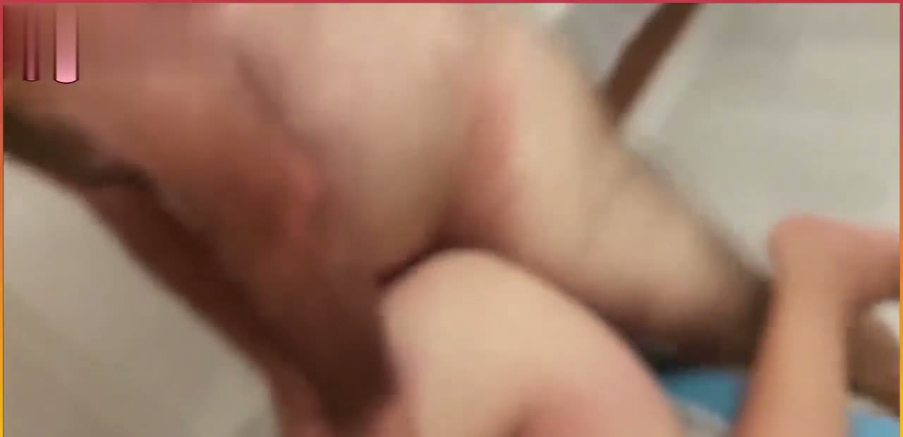 Apartman Yöneticisi Kadını Grup Sikiyorlar